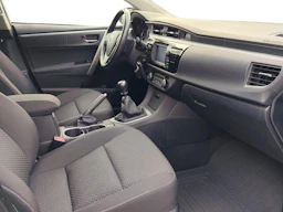 hopea Toyota Corolla 2016 kuva 8.