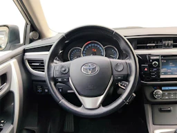 hopea Toyota Corolla 2016 kuva 9.