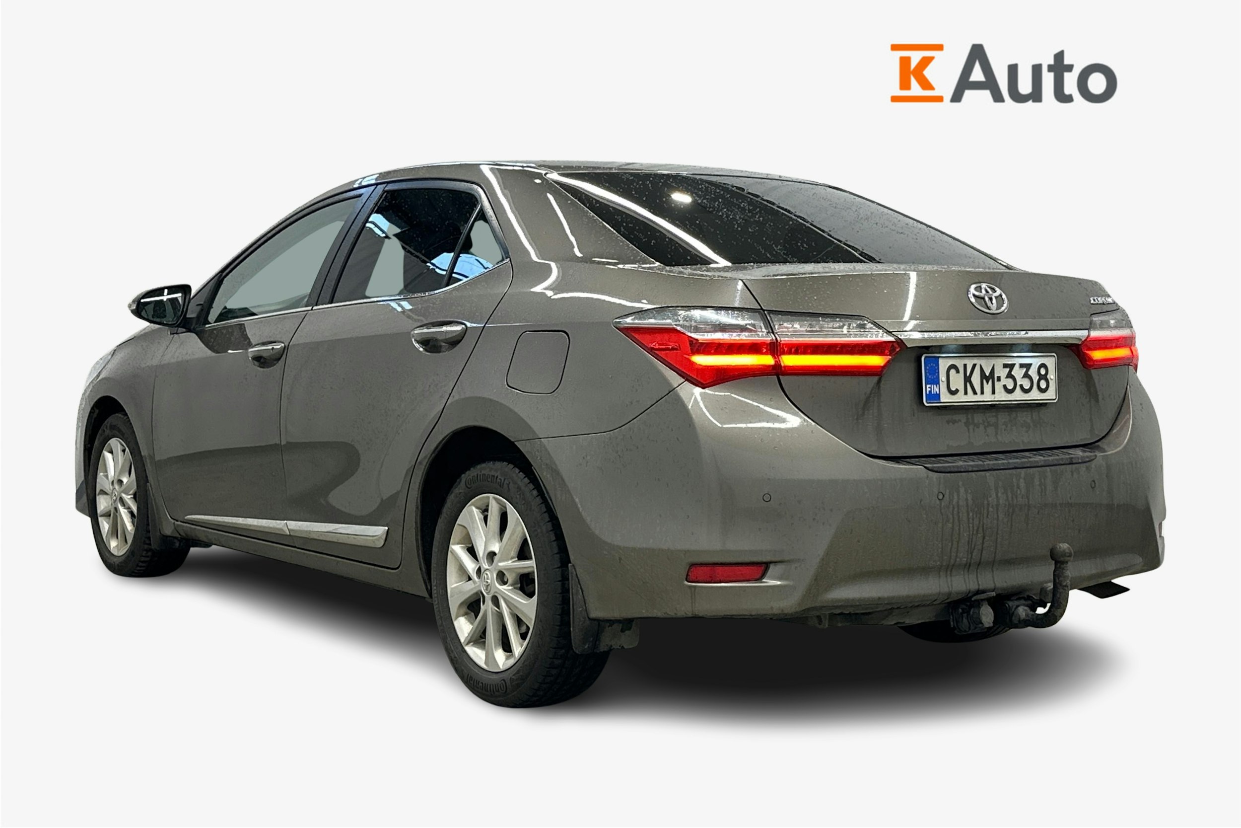 harmaa Toyota Corolla 2016 kuva 2.