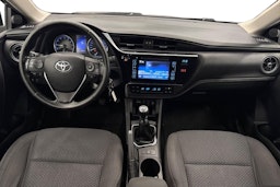 musta Toyota Corolla 2016 kuva 9.