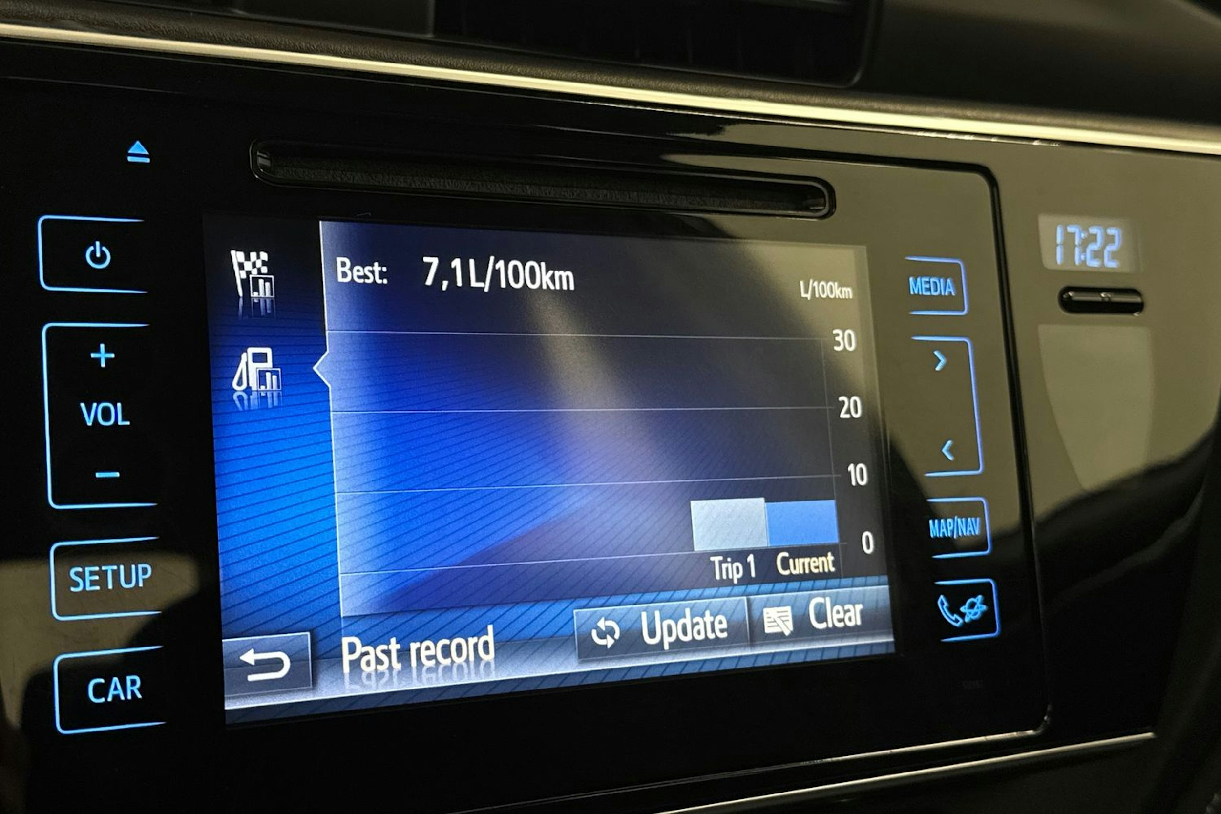 musta Toyota Corolla 2016 kuva 24.