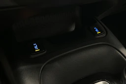 valkoinen Toyota Corolla 2019 kuva 27.