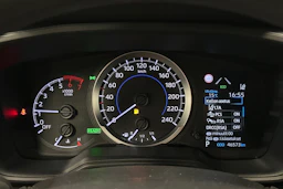 valkoinen Toyota Corolla 2019 kuva 20.