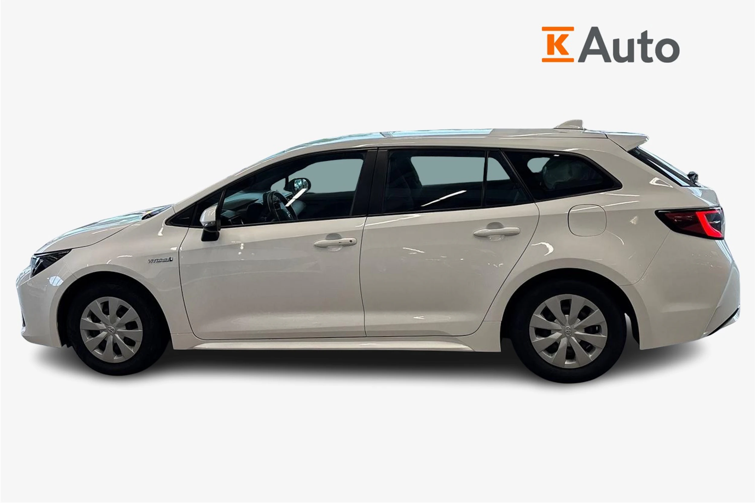 Valkoinen Toyota Corolla 2019 kuva 7.