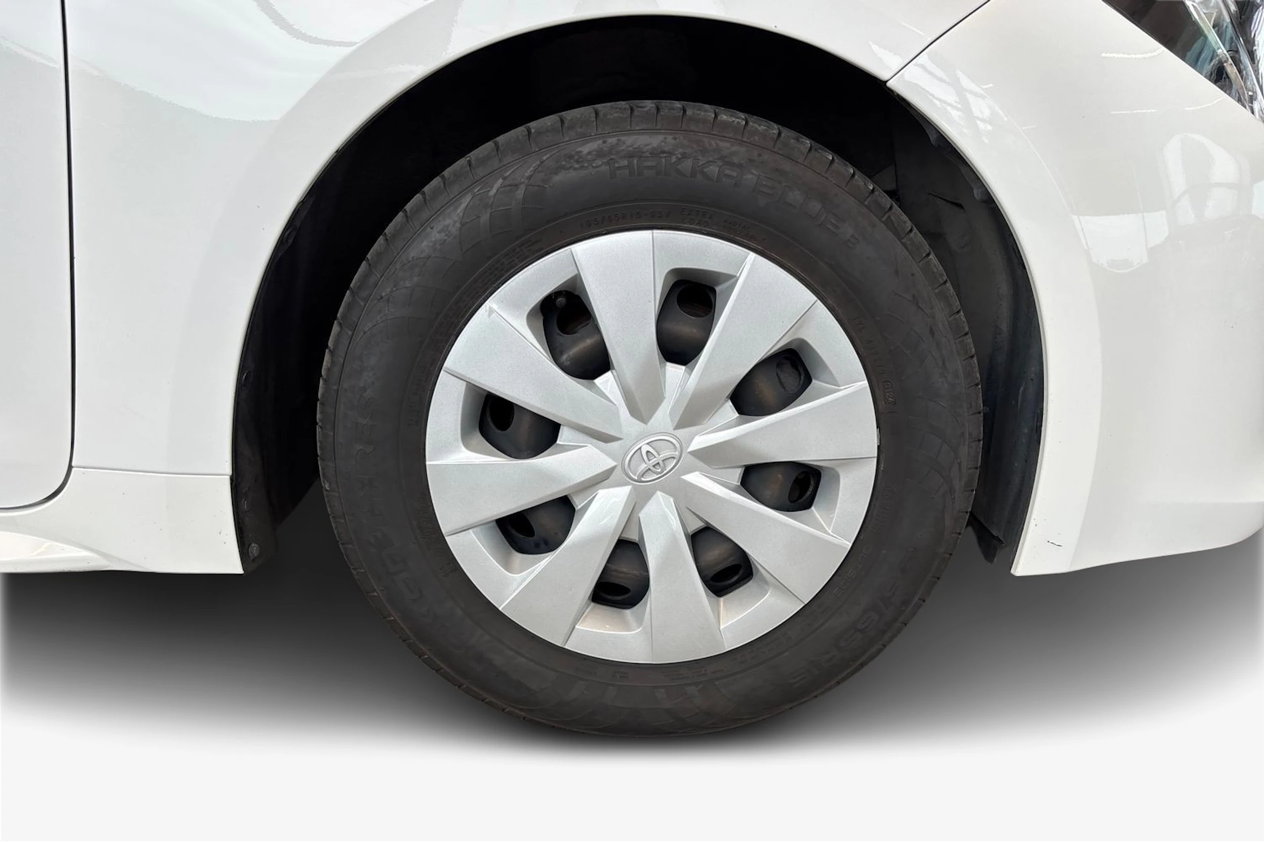 Valkoinen Toyota Corolla 2019 kuva 12.