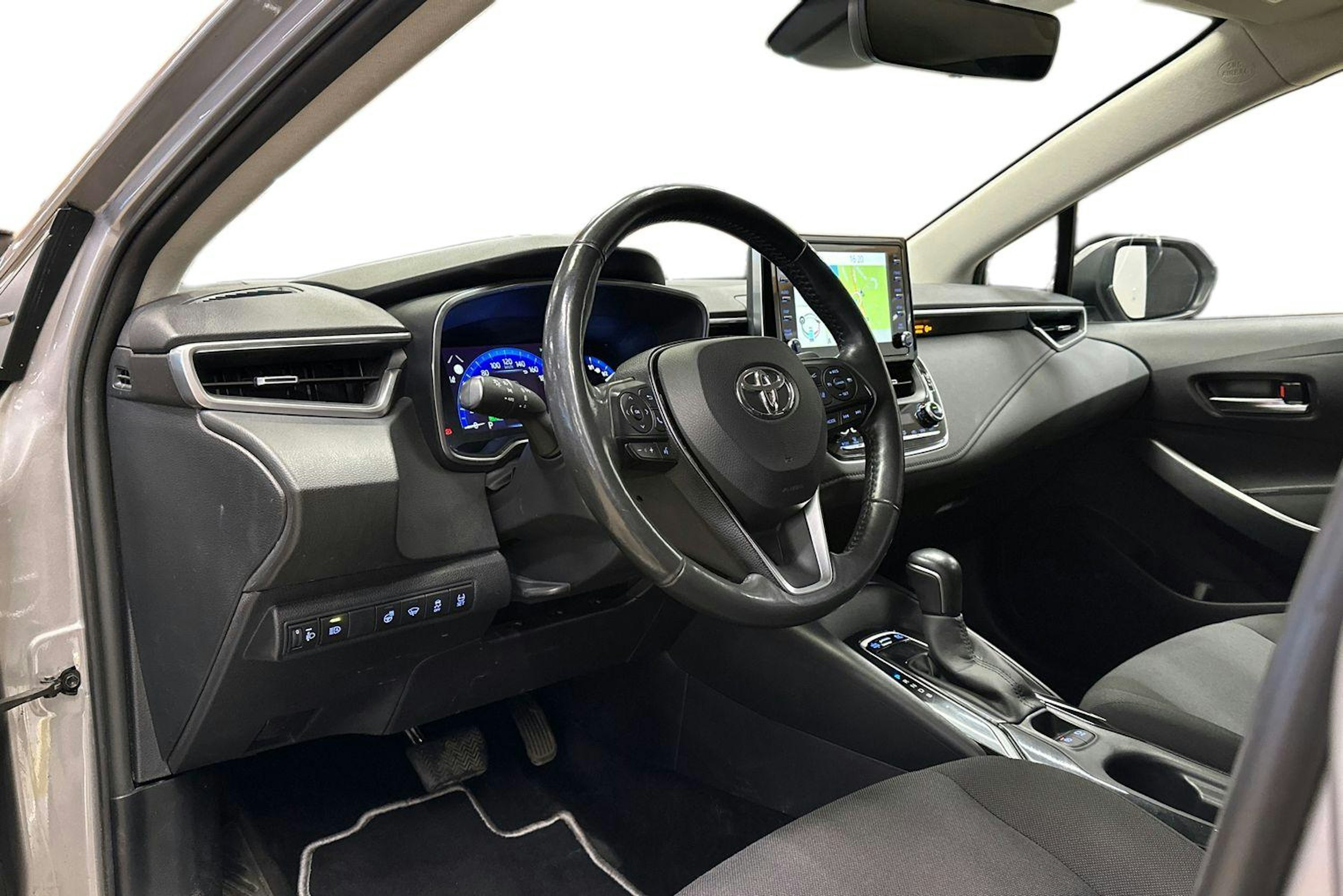 hopea Toyota Corolla 2019 kuva 7.