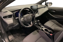 musta Toyota Corolla 2019 kuva 7.