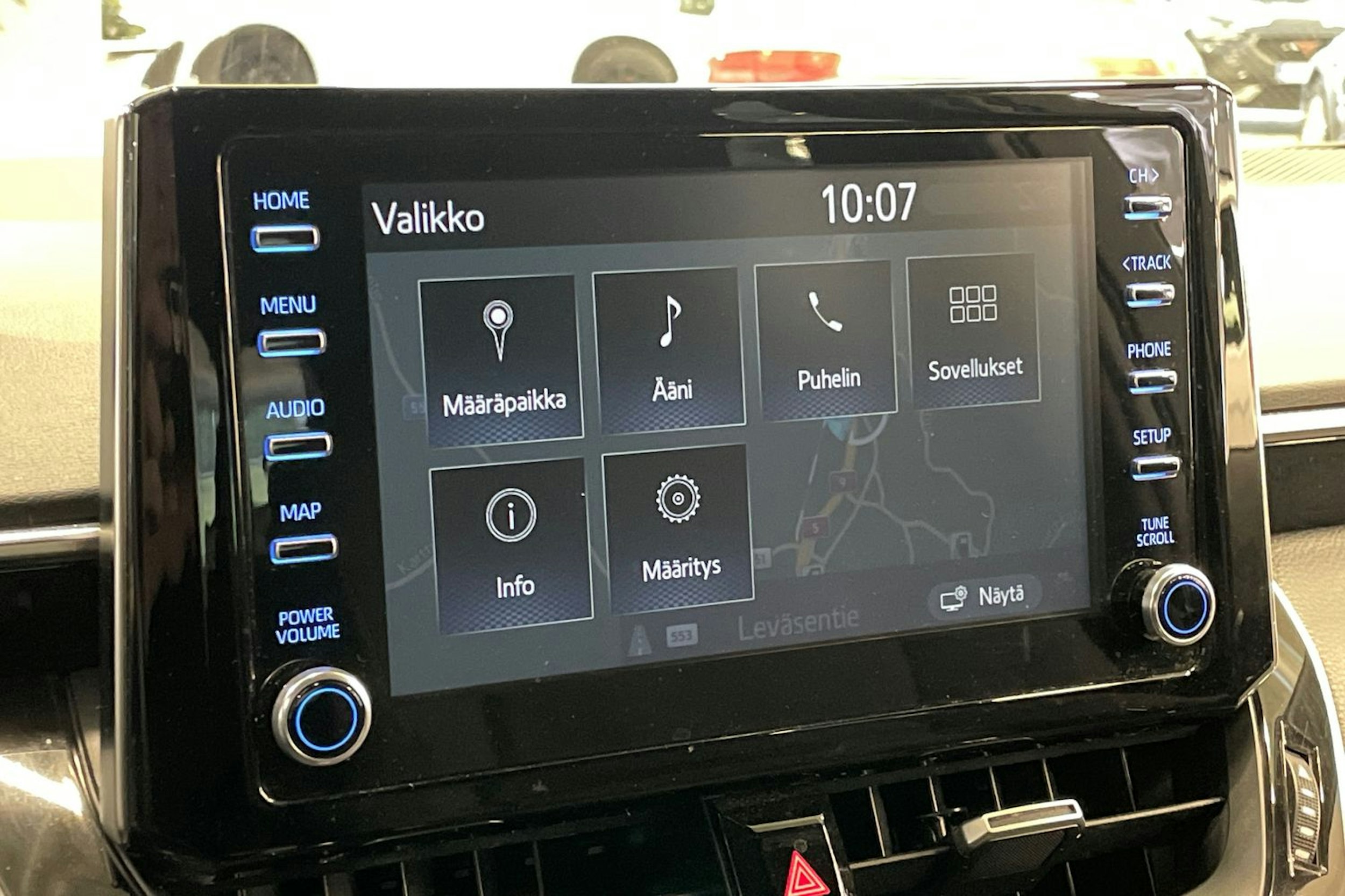 musta Toyota Corolla 2019 kuva 16.