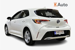 valkoinen Toyota Corolla 2019 kuva 2.