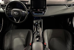 ruskea (beige) Toyota Corolla 2019 kuva 9.