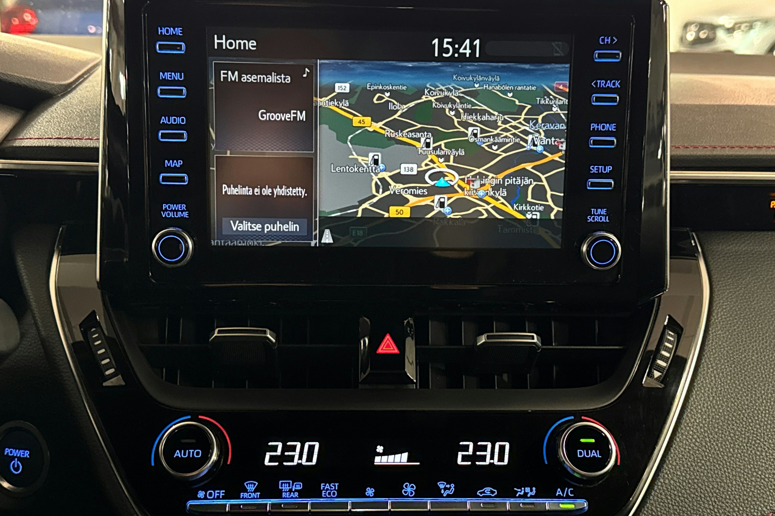 ruskea (beige) Toyota Corolla 2019 kuva 16.