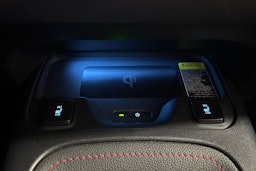 ruskea (beige) Toyota Corolla 2019 kuva 20.