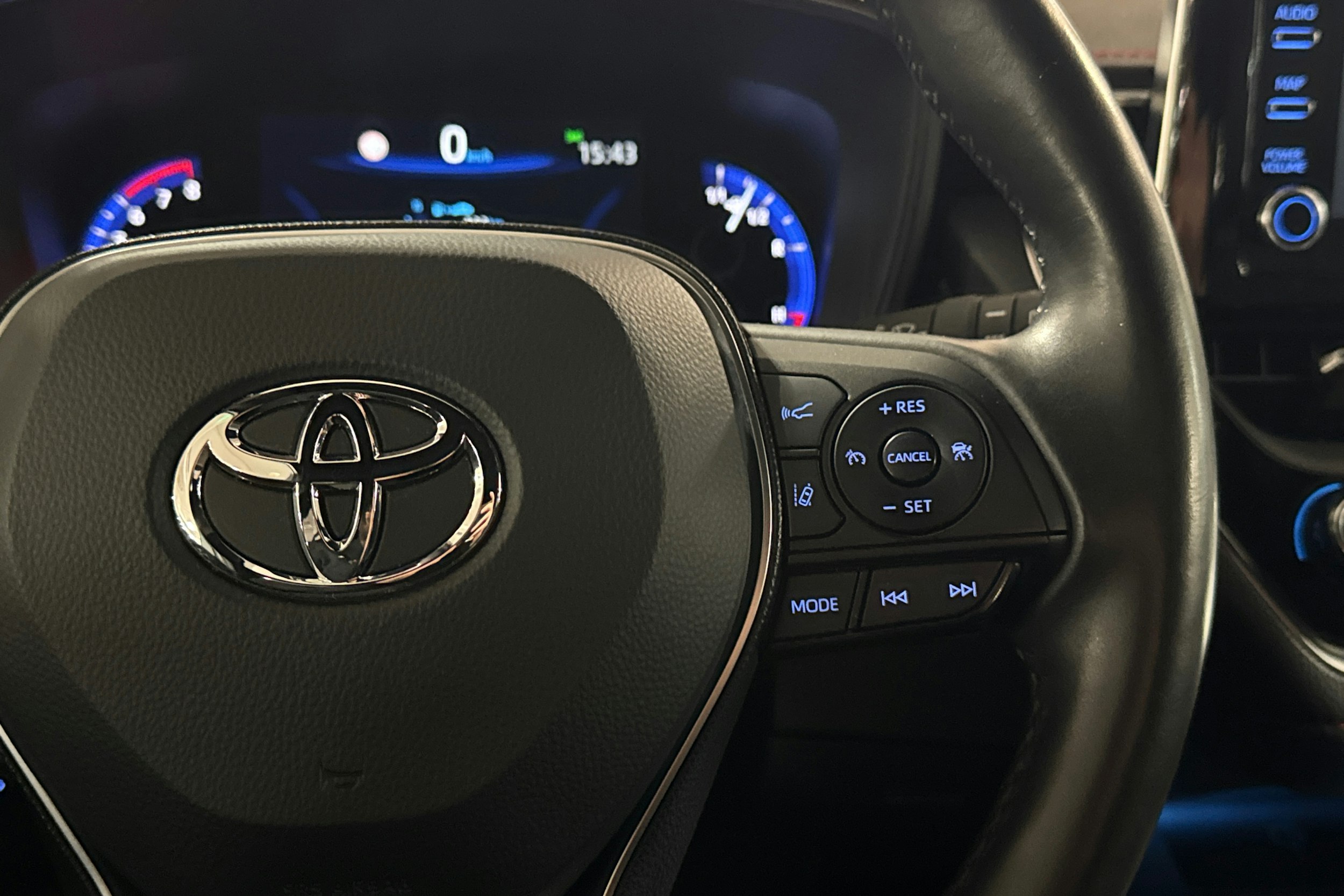 ruskea (beige) Toyota Corolla 2019 kuva 23.