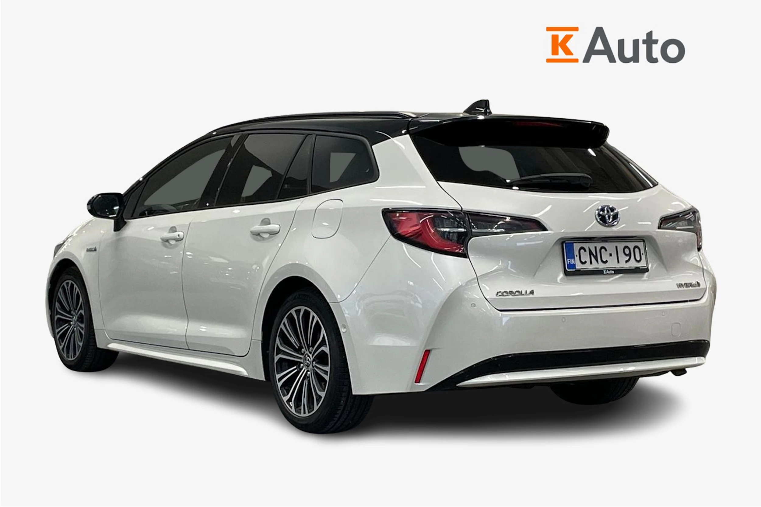 valkoinen Toyota Corolla 2019 kuva 2.