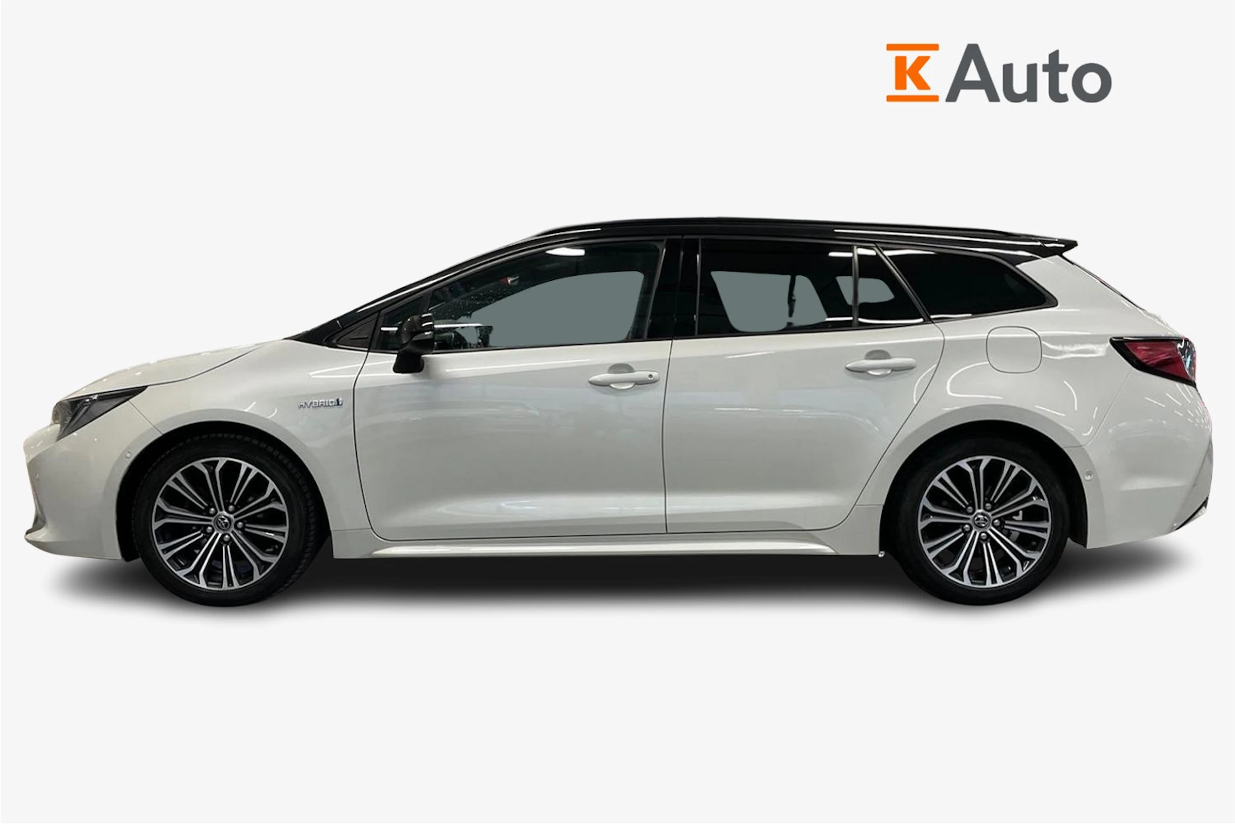 valkoinen Toyota Corolla 2019 kuva 5.