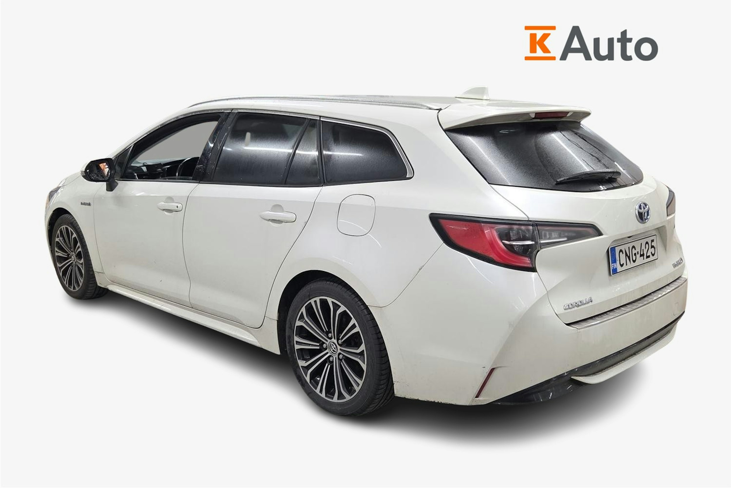 Valkoinen Toyota Corolla 2019 kuva 2.