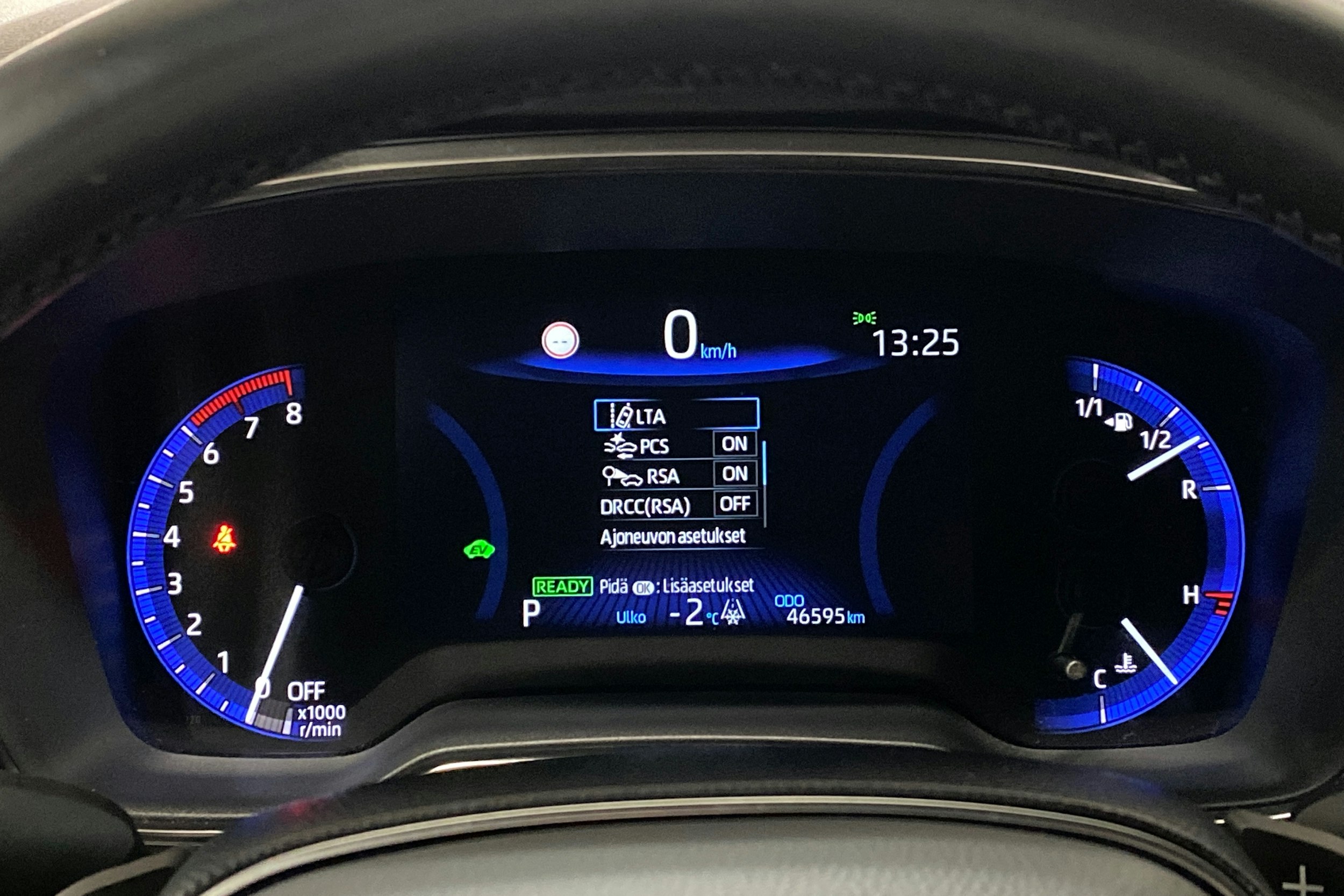 hopea Toyota Corolla 2019 kuva 14.