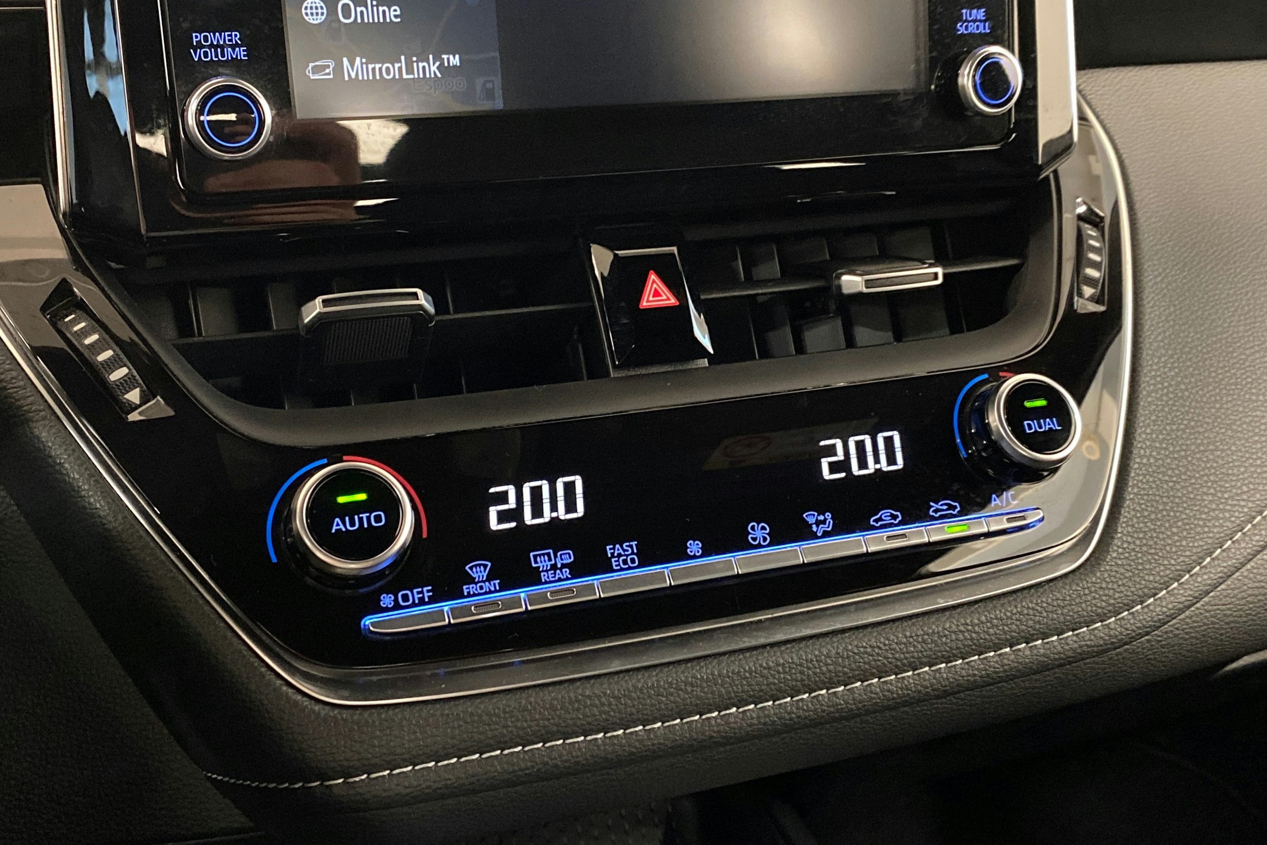 hopea Toyota Corolla 2019 kuva 22.