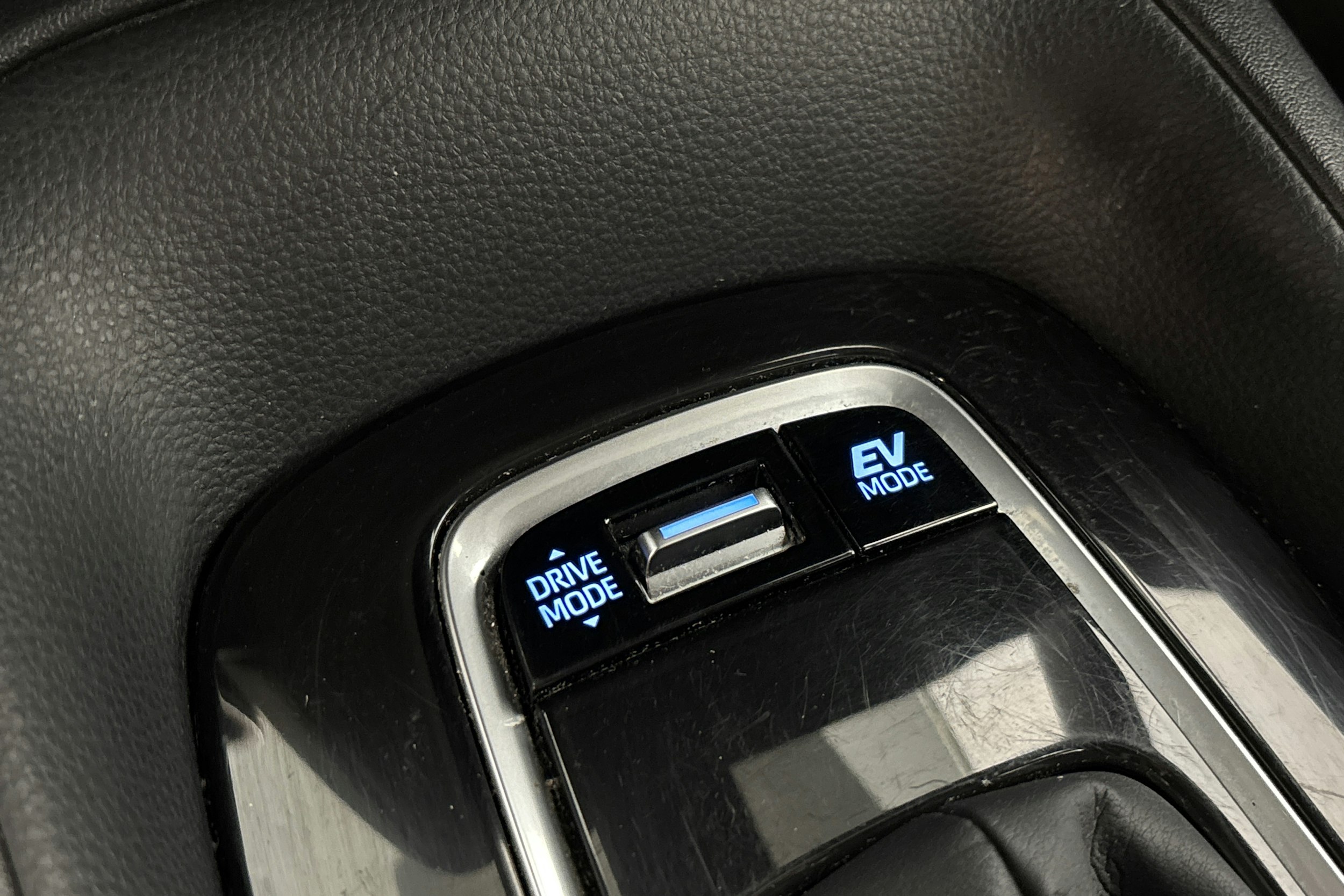 hopea Toyota Corolla 2019 kuva 24.