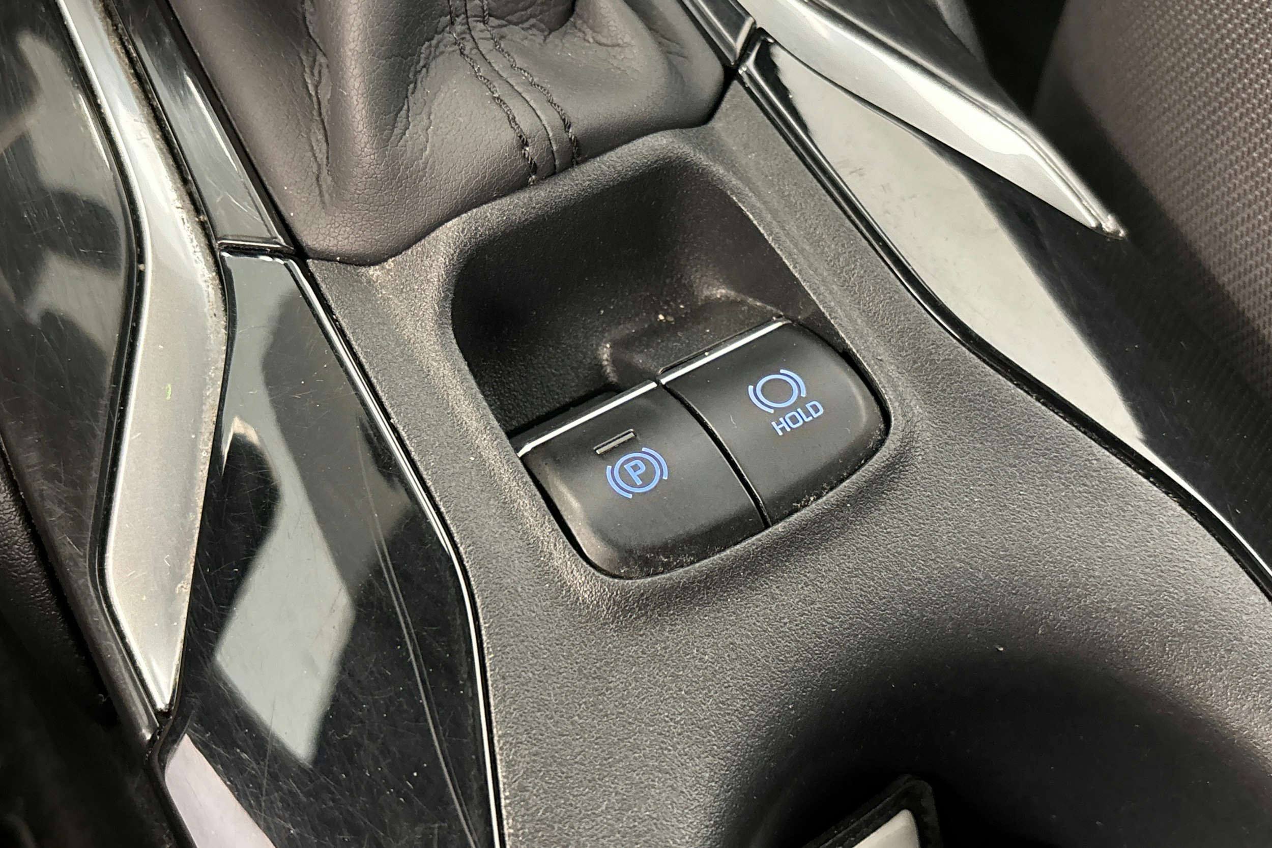 hopea Toyota Corolla 2019 kuva 25.