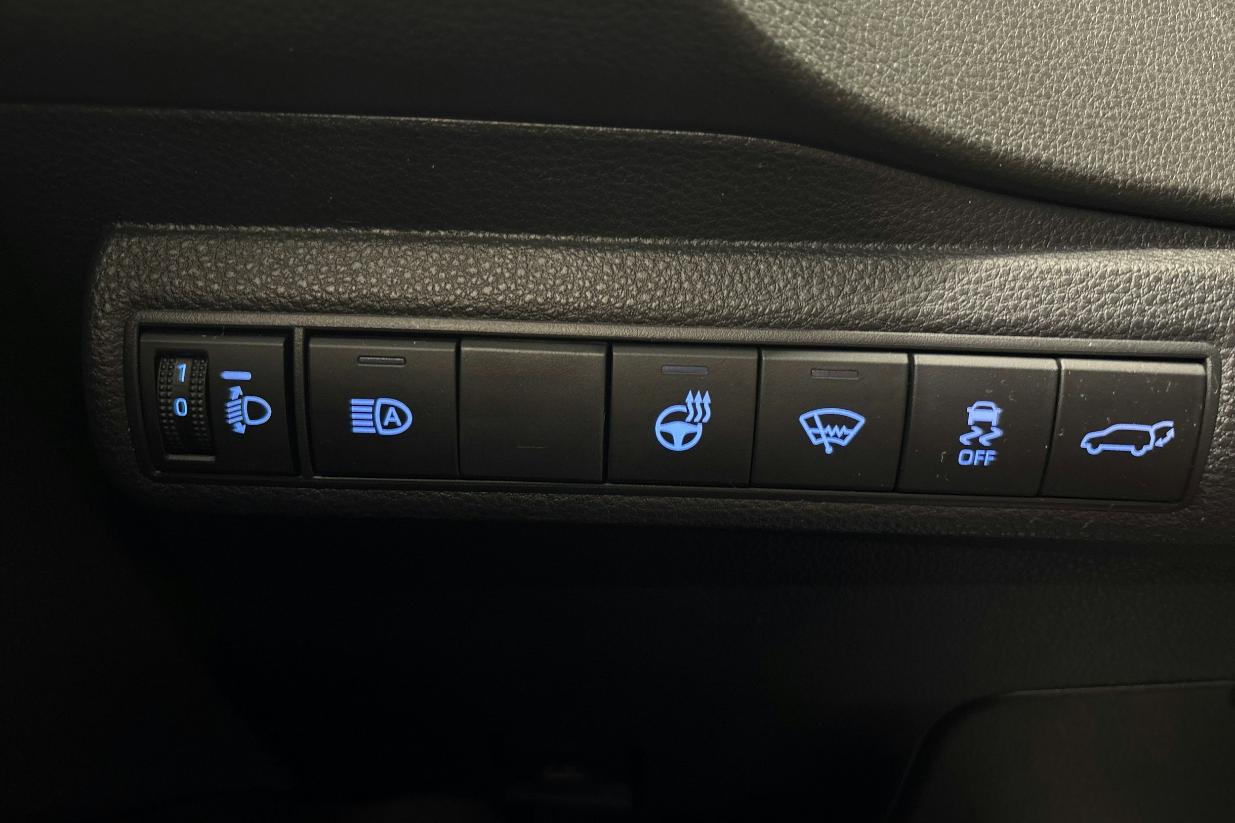 hopea Toyota Corolla 2019 kuva 26.