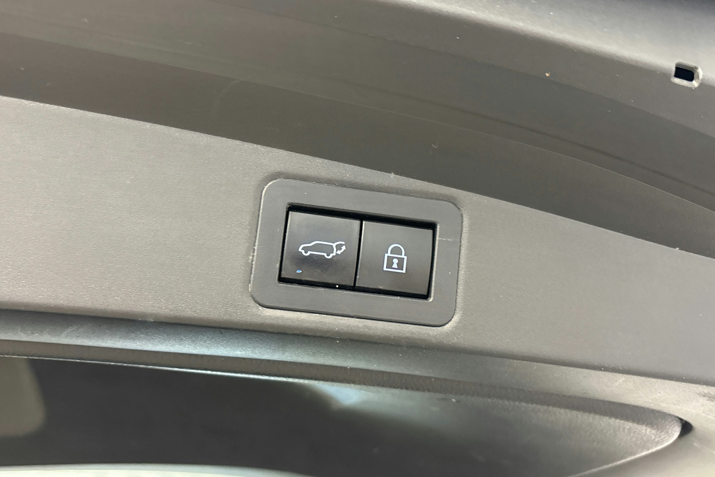 hopea Toyota Corolla 2019 kuva 28.