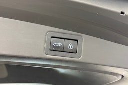 hopea Toyota Corolla 2019 kuva 28.