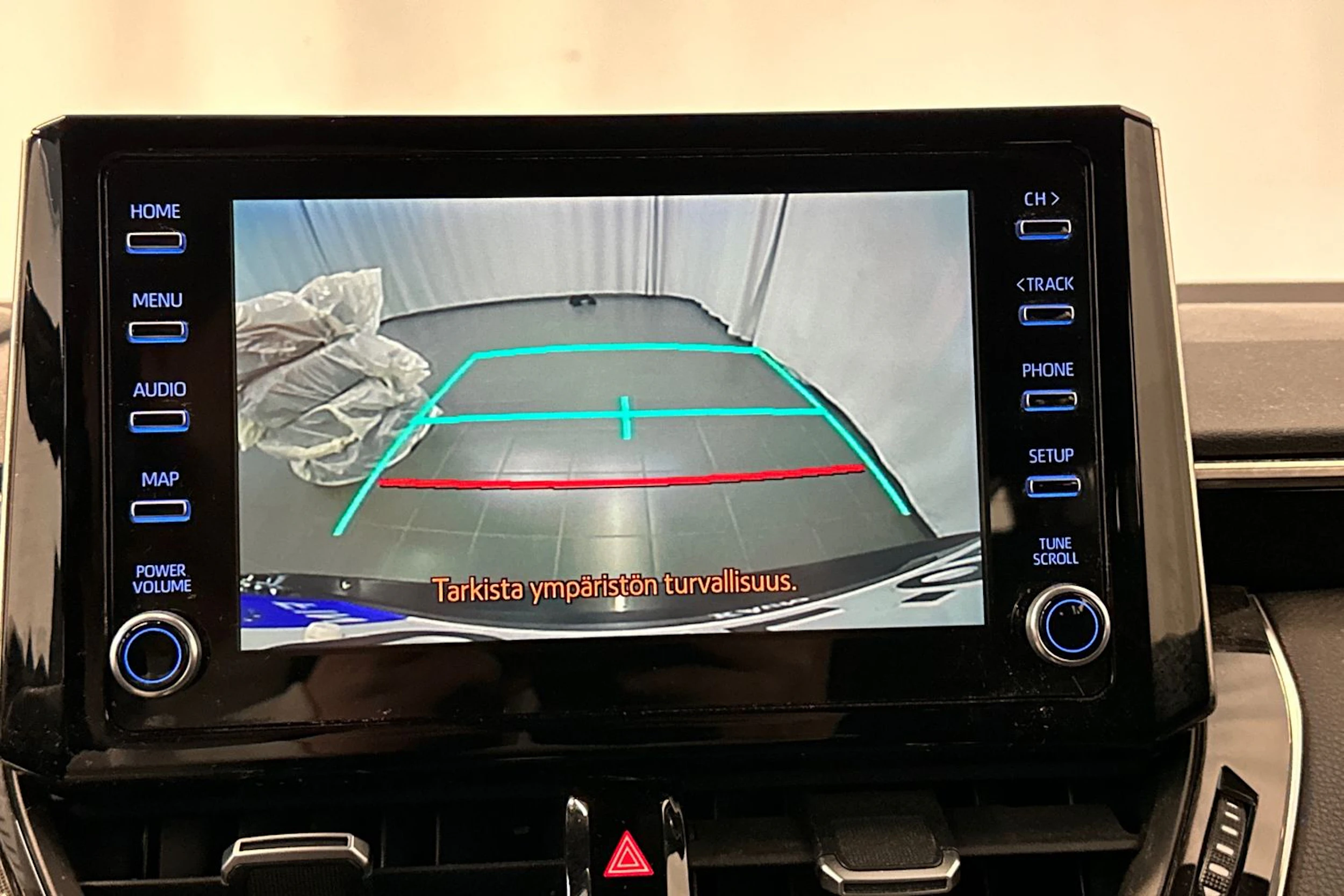 ruskea (beige) Toyota Corolla 2019 kuva 15.