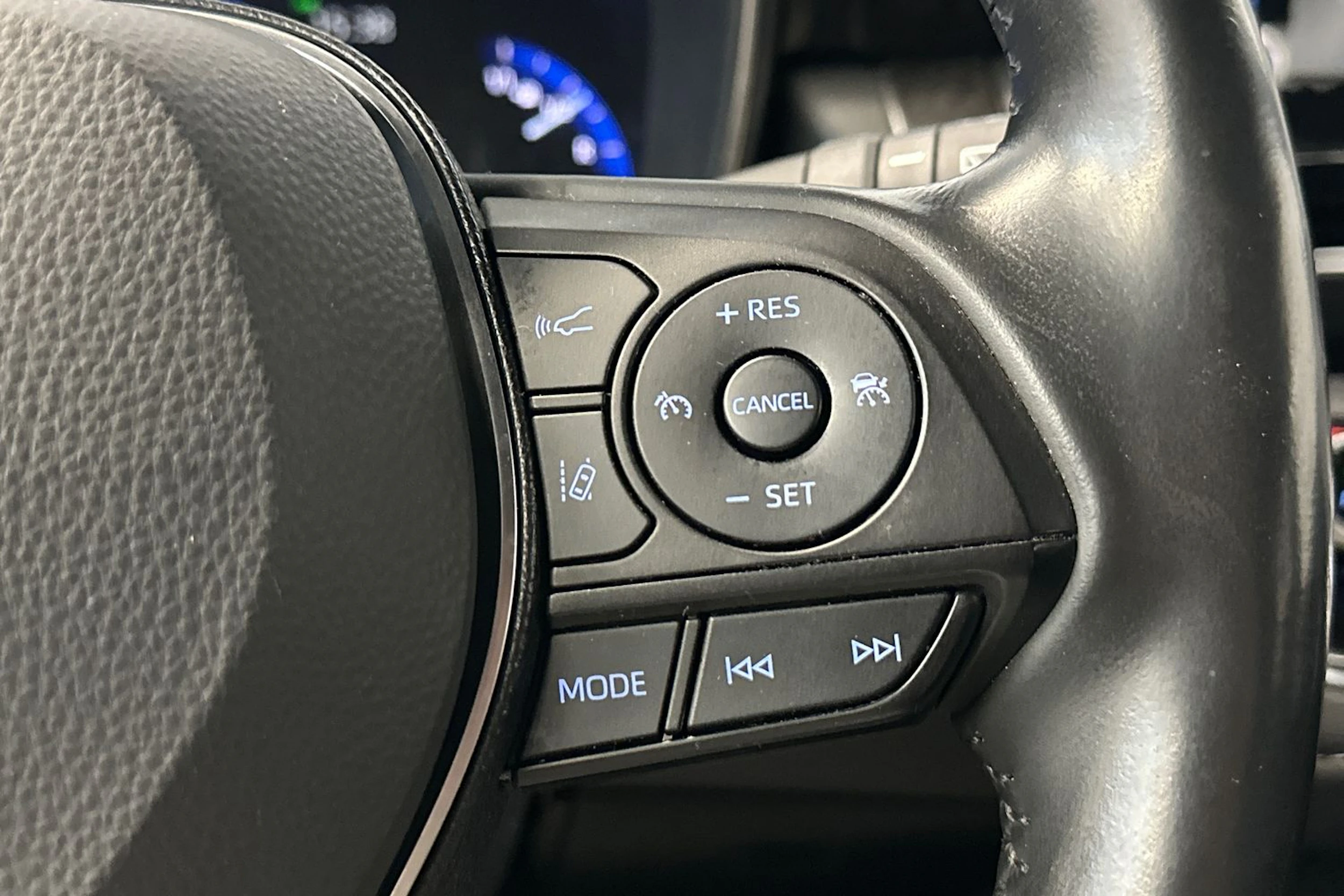 ruskea (beige) Toyota Corolla 2019 kuva 16.