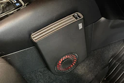 punainen Toyota Corolla 2019 kuva 5.