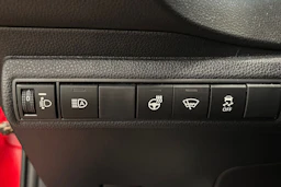 punainen Toyota Corolla 2019 kuva 6.
