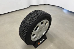 punainen Toyota Corolla 2019 kuva 10.