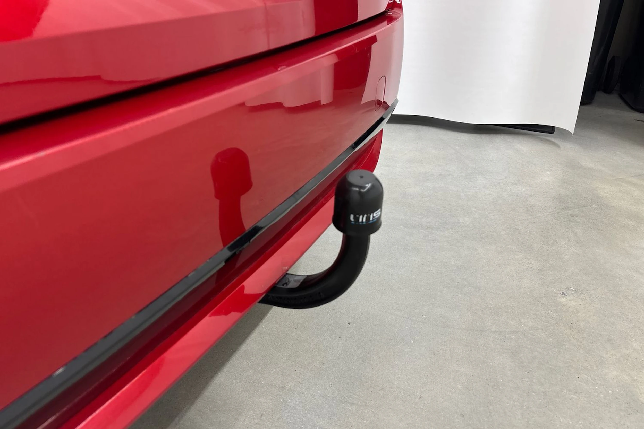 punainen Toyota Corolla 2019 kuva 21.