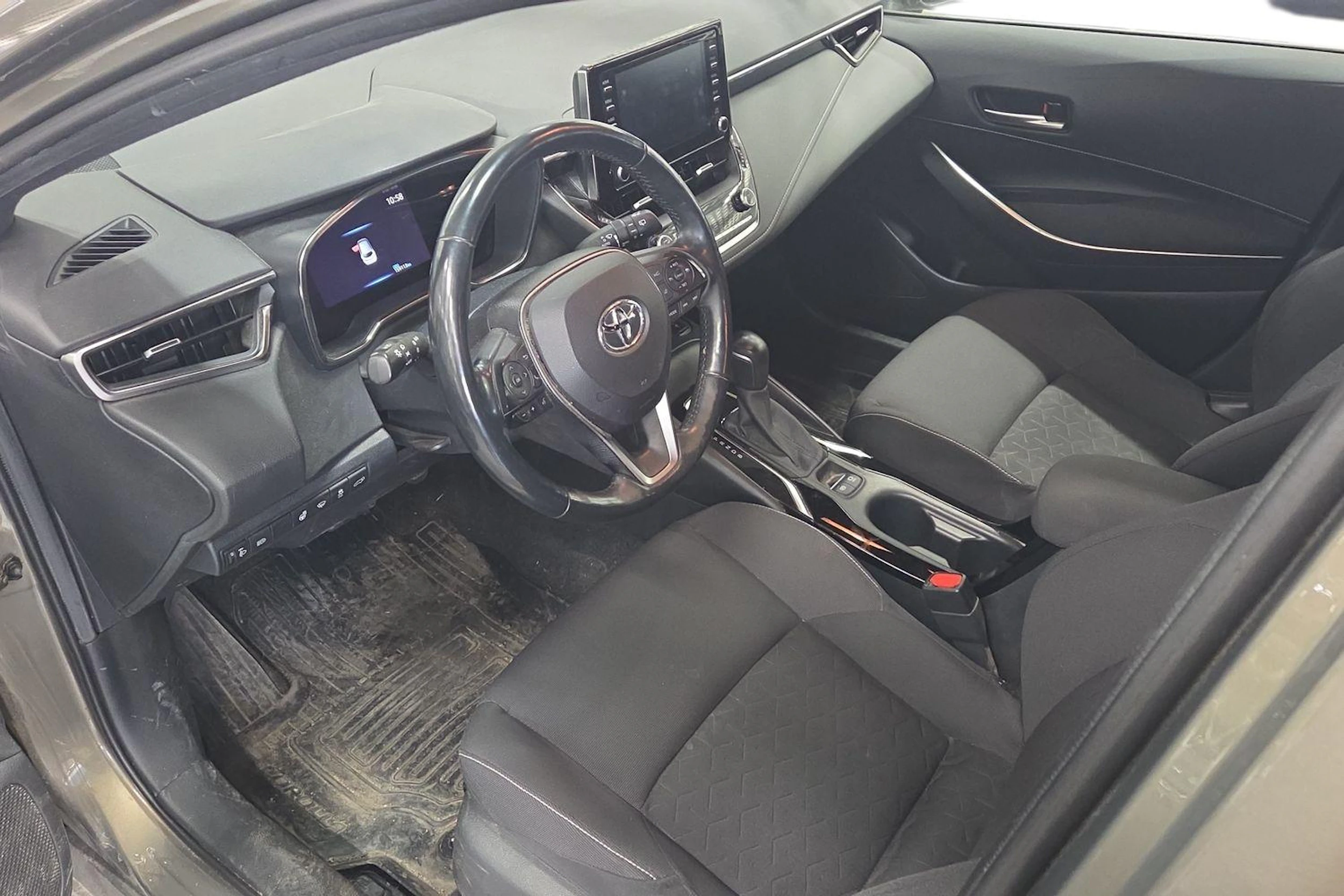 ruskea (beige) Toyota Corolla 2019 kuva 3.