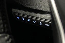 ruskea (beige) Toyota Corolla 2019 kuva 20.