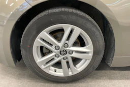 ruskea (beige) Toyota Corolla 2019 kuva 10.