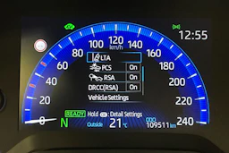 ruskea (beige) Toyota Corolla 2019 kuva 13.