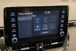 ruskea (beige) Toyota Corolla 2019 kuva 19.