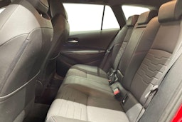 met. punainen Toyota Corolla 2019 kuva 10.