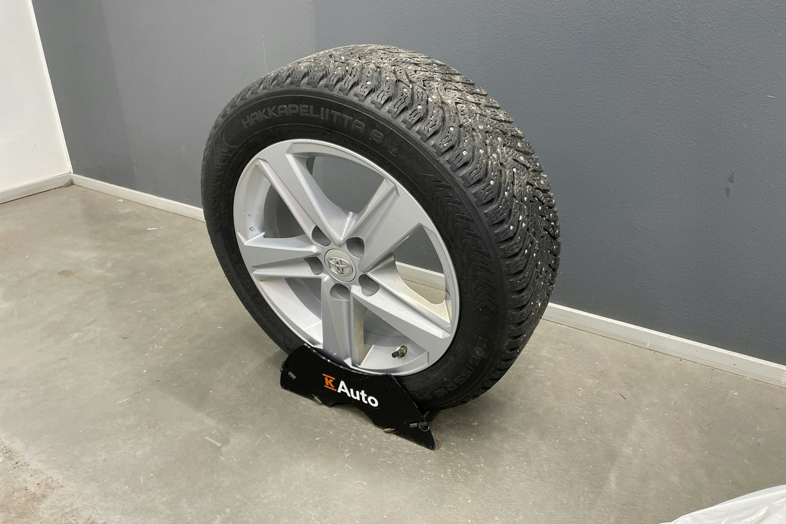 met. punainen Toyota Corolla 2019 kuva 14.