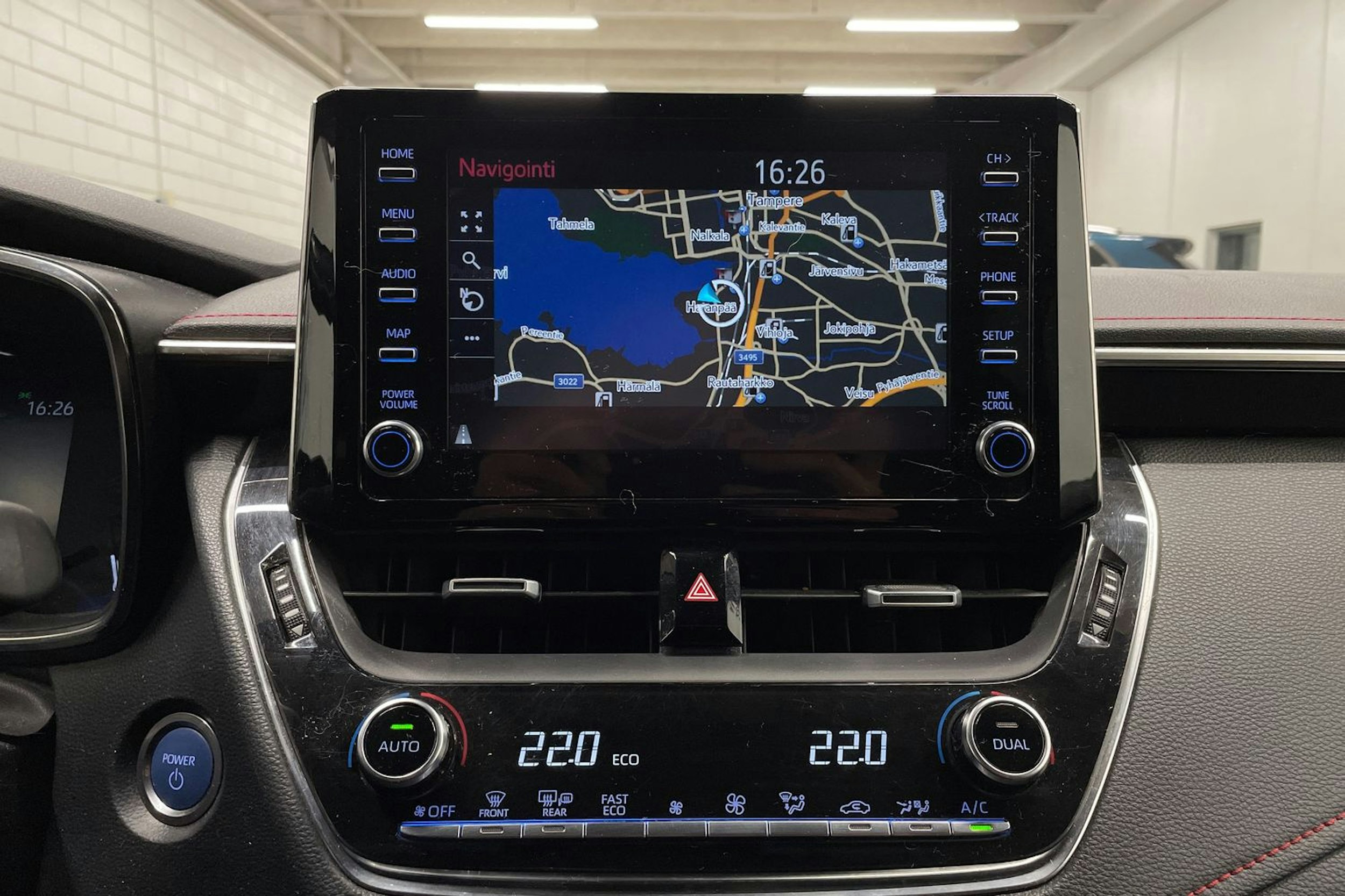 met. punainen Toyota Corolla 2019 kuva 17.