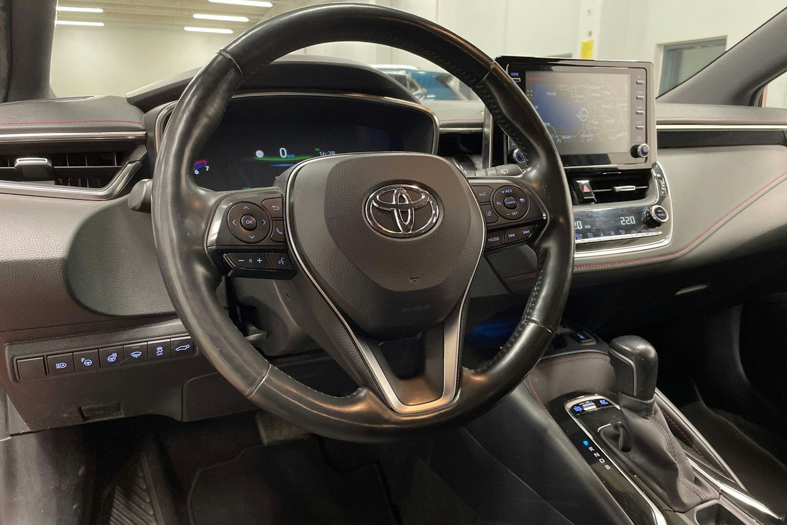 met. punainen Toyota Corolla 2019 kuva 25.