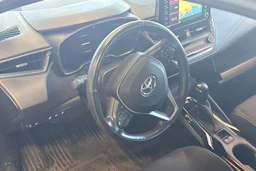 ruskea (beige) Toyota Corolla 2019 kuva 3.