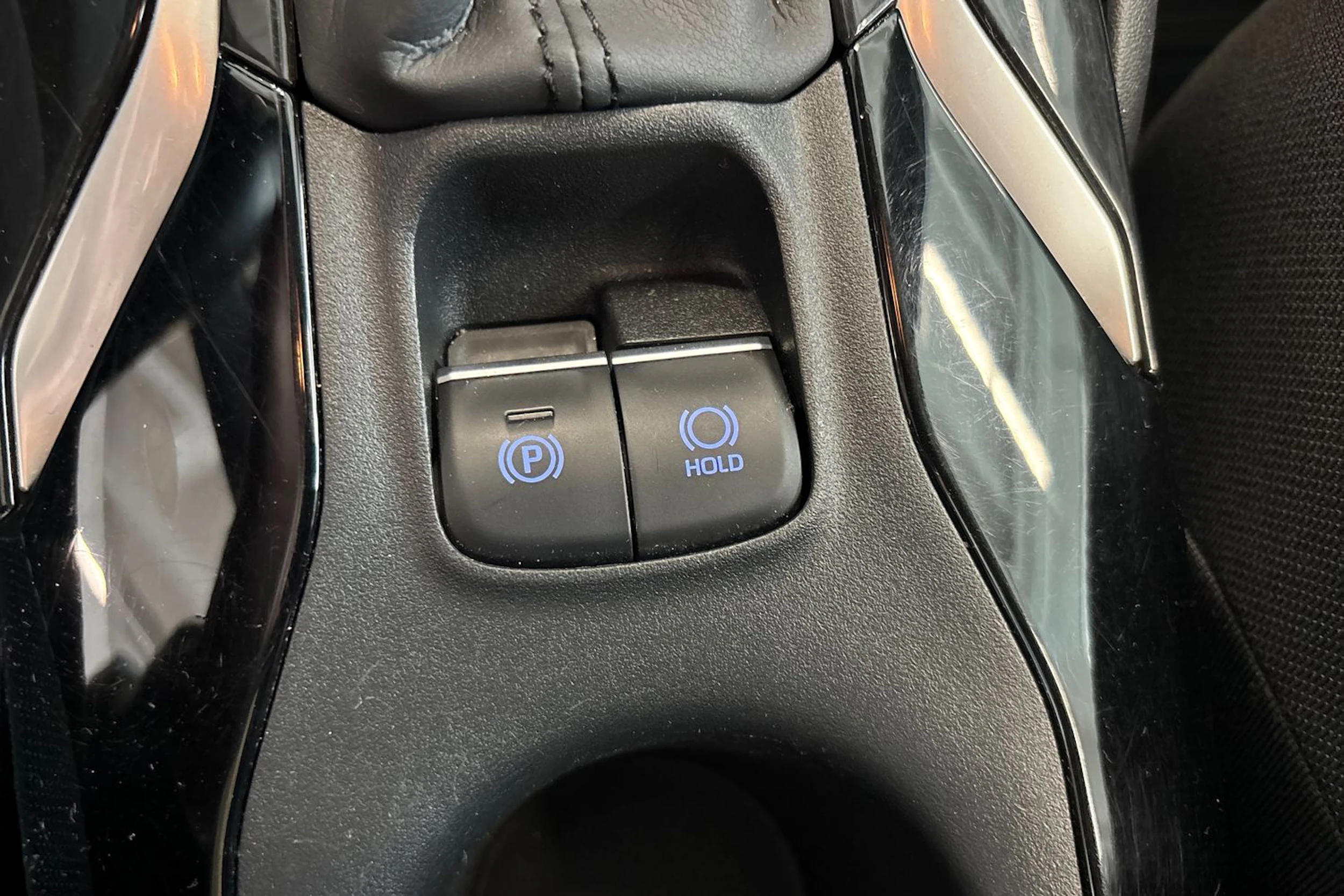 ruskea (beige) Toyota Corolla 2019 kuva 31.