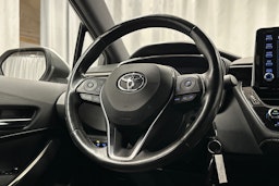 harmaa Toyota Corolla 2019 kuva 16.