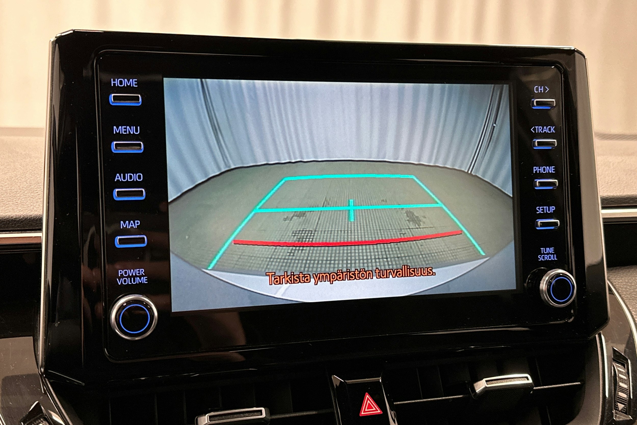 harmaa Toyota Corolla 2019 kuva 22.