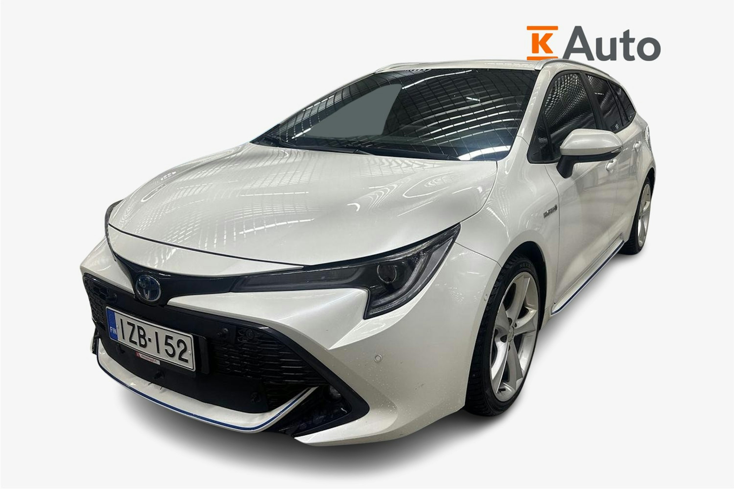 Valkoinen Toyota Corolla 2019 kuva 1.