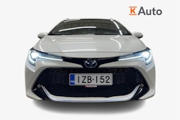 Valkoinen Toyota Corolla 2019 kuva 5.