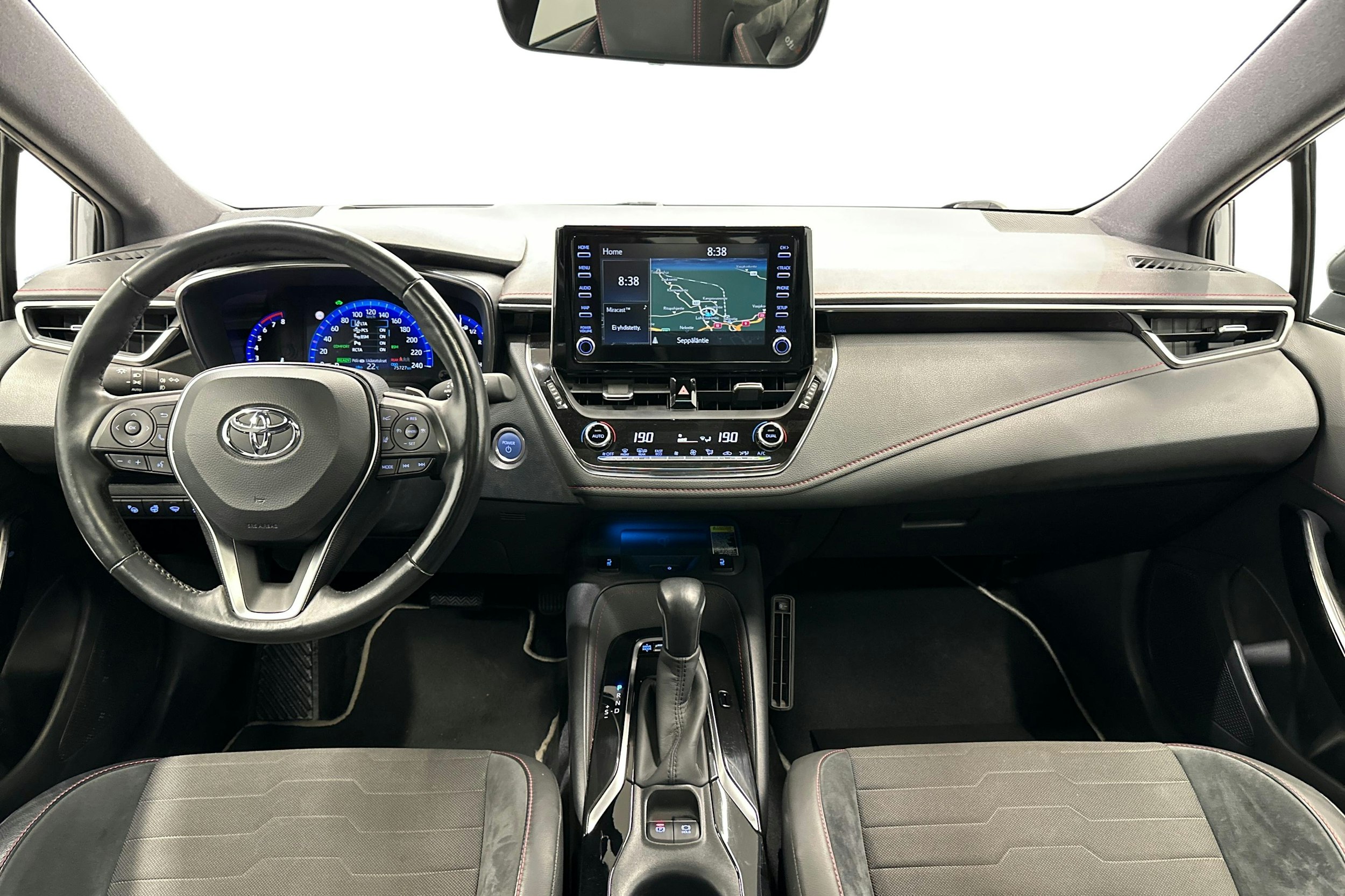 Harmaa Toyota Corolla 2019 kuva 9.