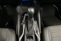 Harmaa Toyota Corolla 2019 kuva 22.